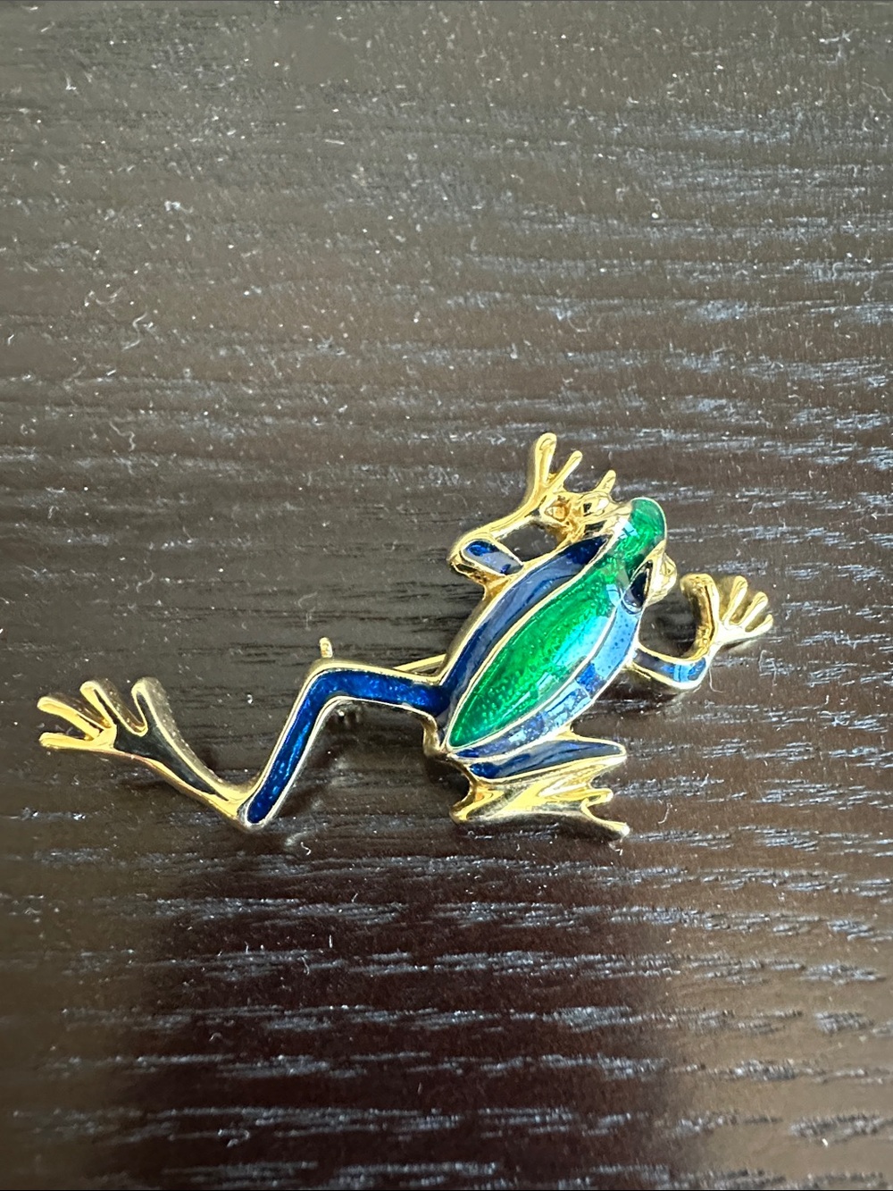 Gold-Tone Green & Blue Frog Enamel Pin - Pets Reptile Accessory